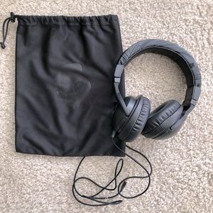 Skullcandy headphones